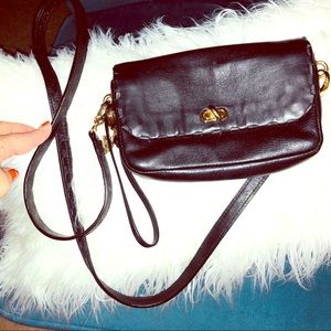 Henri Bendel crossbody